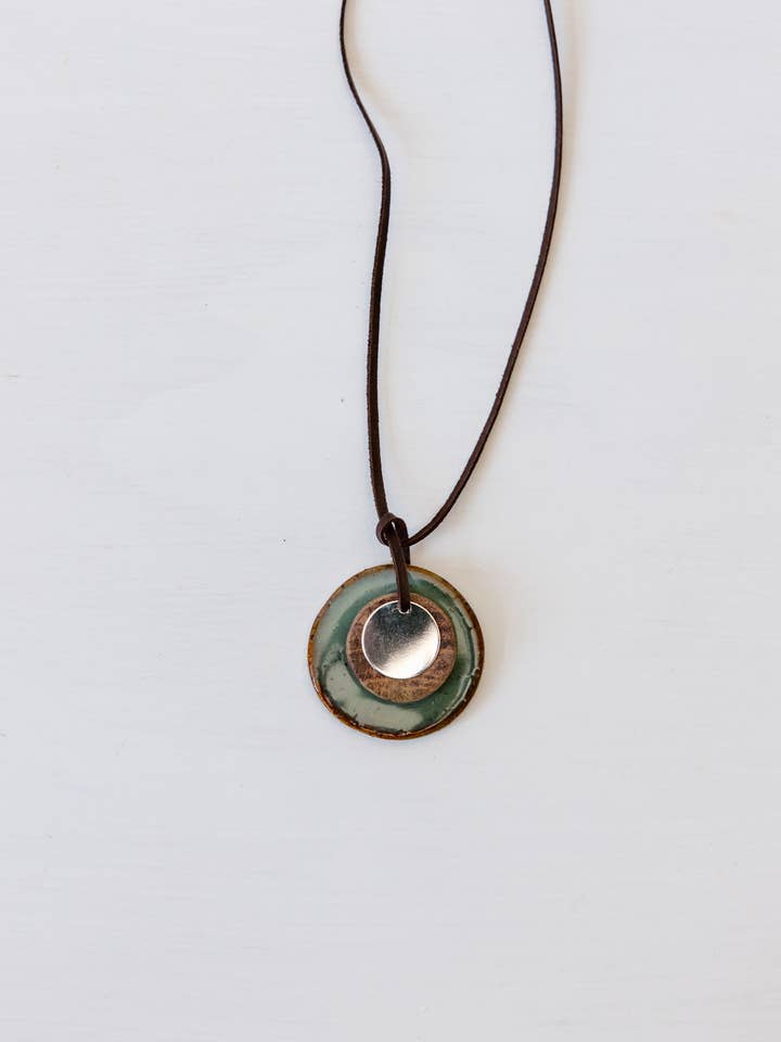 Skov, sølv og træhalskæde for engroshandel hos Woodfolk