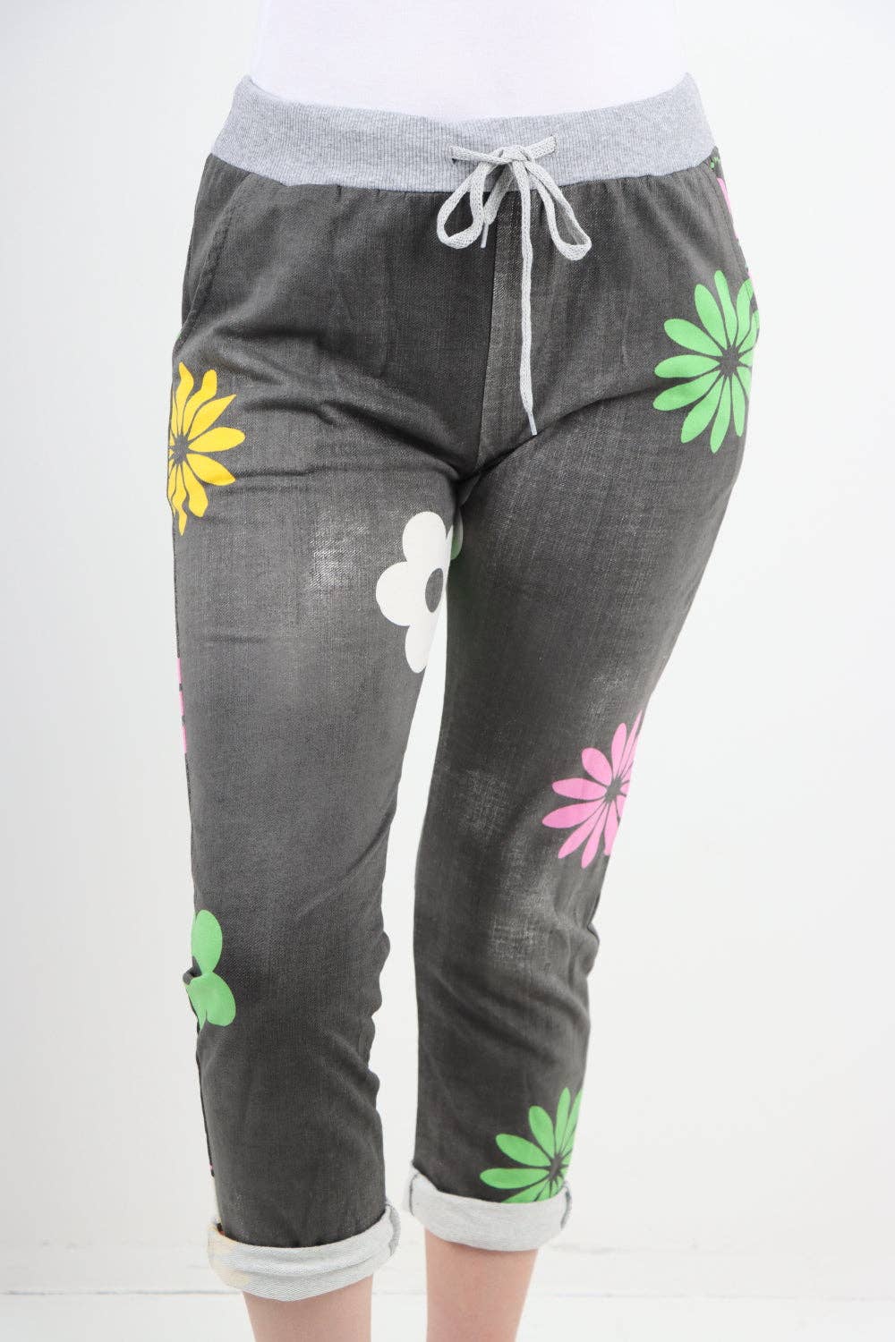 Miss Bold - Wholesale Pants - Women's - Italian Ditsy Floral Printed Cotton Trousers6