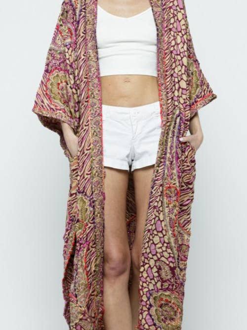 Broderad kappa/Duster för wholesale av Latalove