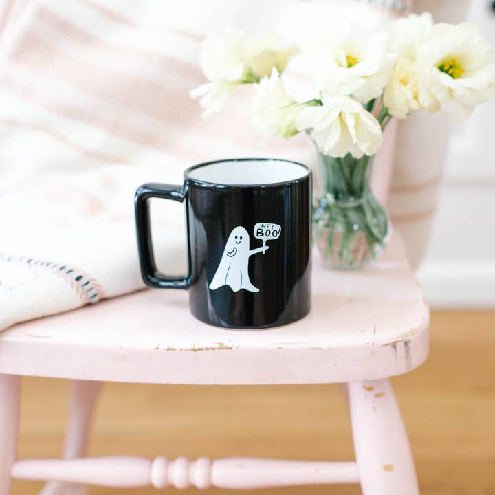 Rachel Allene - Vente Tasse à café - Hey Boo Ghostie | Tasse en céramique noire3