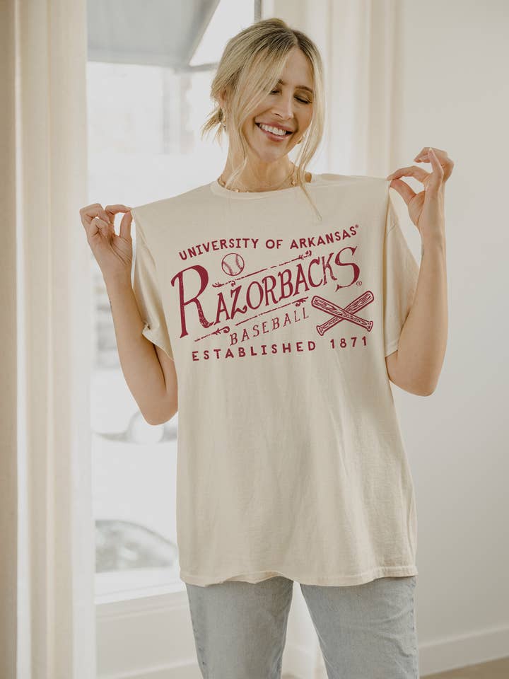 T-shirt de baseball d'occasion des Arkansas Razorbacks RL pour la vente par LivyLu