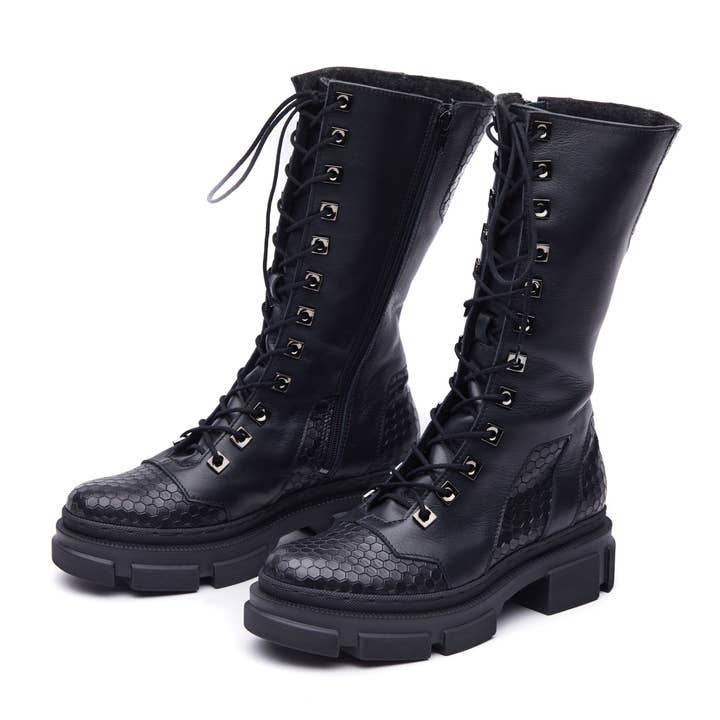 ”Musa” för wholesale av Mas Laus