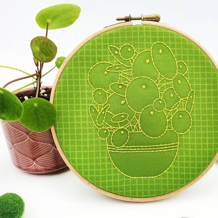 Stueplante Pilea Botanisk Håndlavet Broderi Kit Hoop Art for engroshandel hos Oh Sew Bootiful