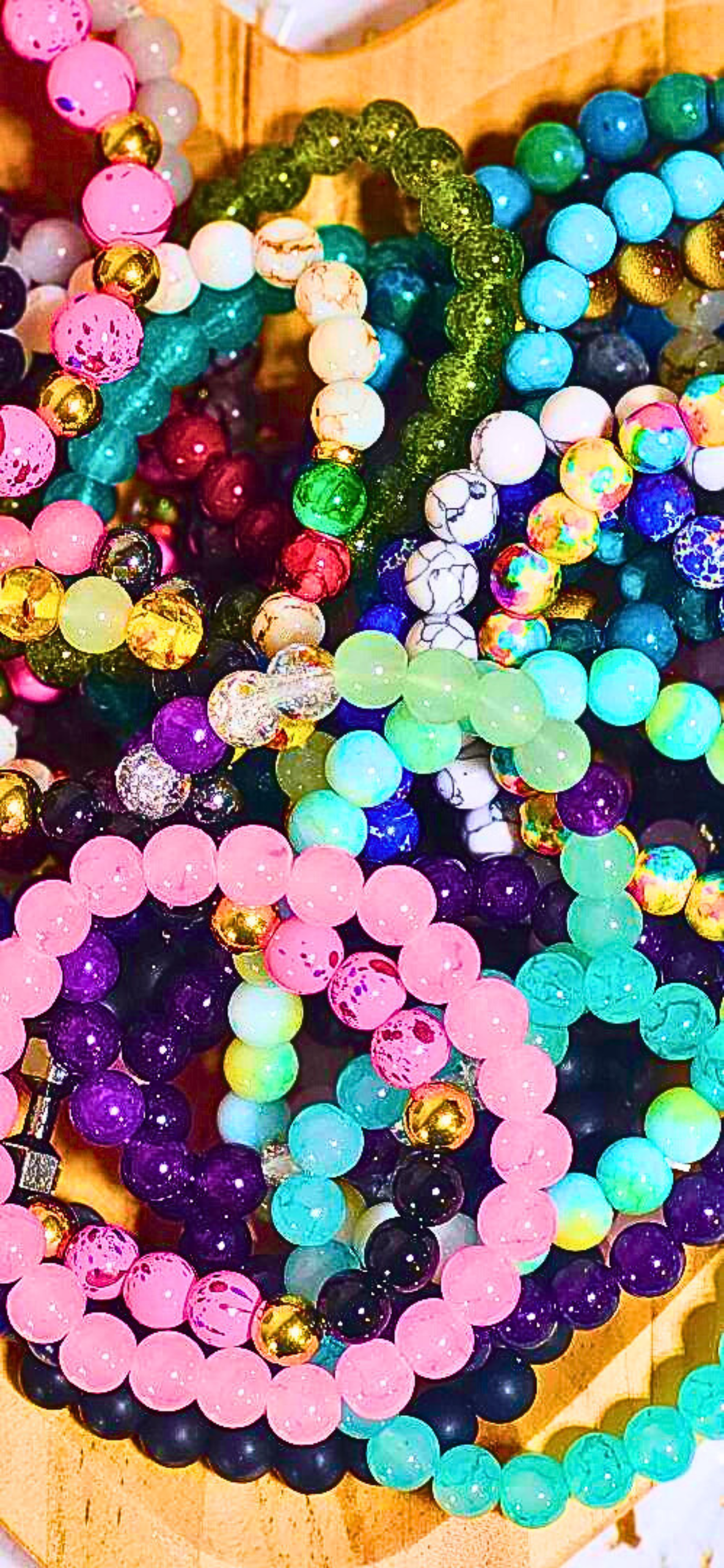 Paradise Island Gold and Silver - Wholesale Beaded Bracelet - BULK: Bracelet Confetti – Lot of 24 Beaded Bracelets (Mixed)7