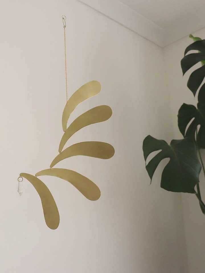 Bamboo Leaf Chandelier Mobile Hanging Light for wholesale by Peppy Sun