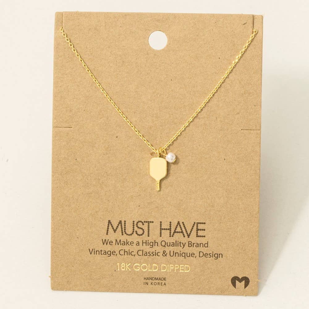 Fame Accessories – Großhandel Kette mit Anhänger/Charm – Halskette mit goldfarbenem Anhänger in Gurkenform1