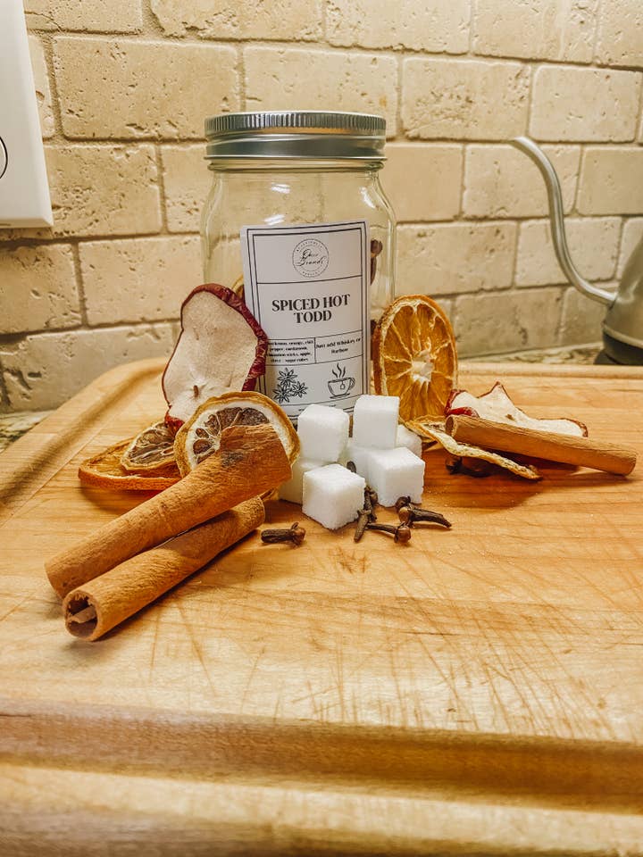 Onic Brands Gewürzter Hot Toddy Cocktailaufguss für den Großhandel von Onic Brands LLC