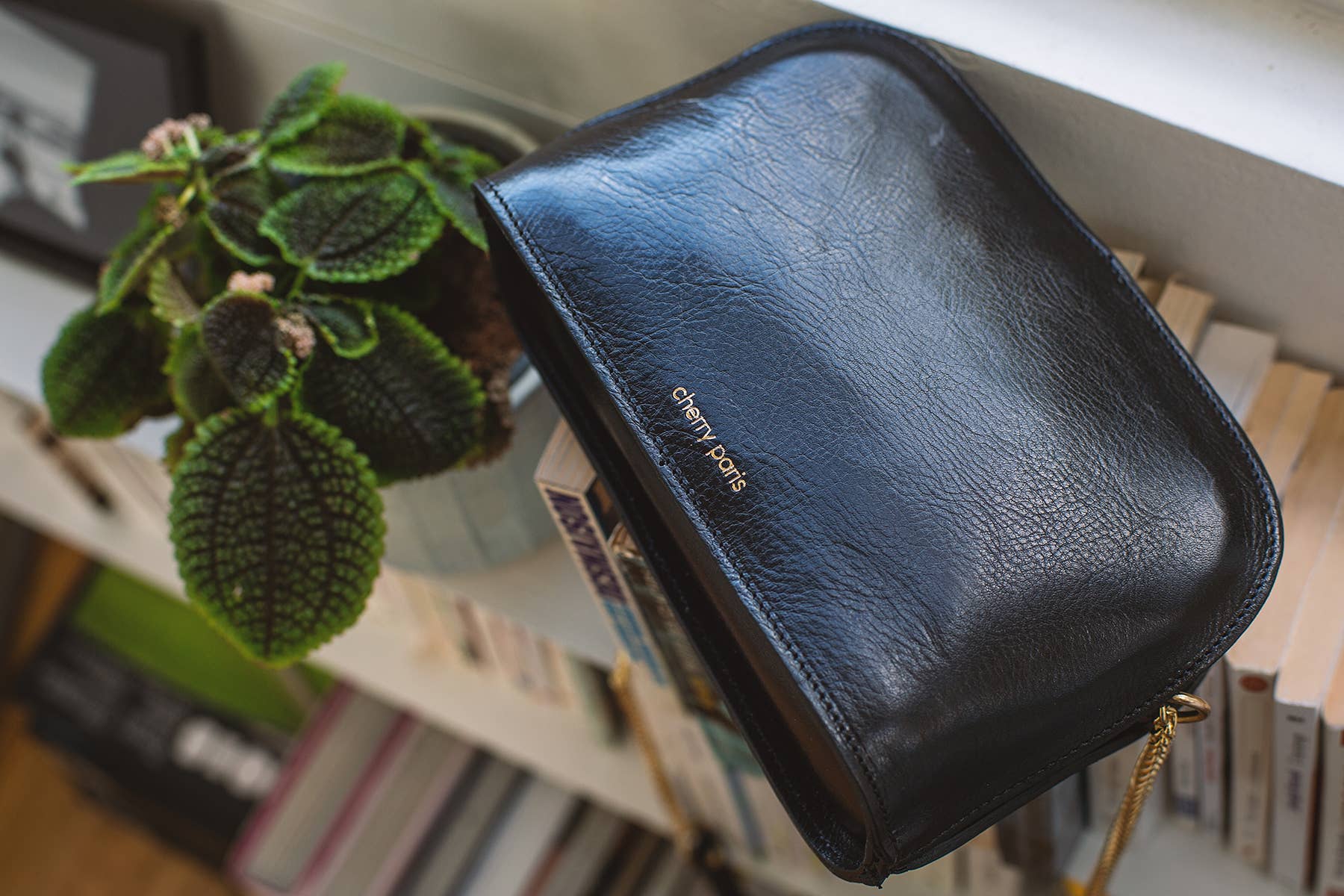 Cherry Paris - Vendita all'ingrosso Borsa a tracolla - Donna - Borsa a tracolla DEBORAH in pelle di vitello - modello 401319