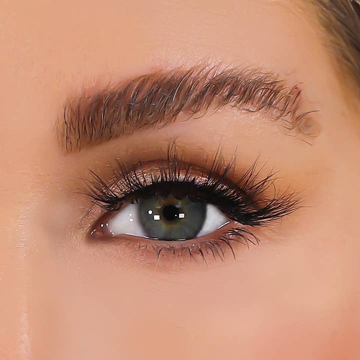 VIAI Beauty - Wholesale False/fake eyelashes - 3D Mink Eyelashes - Ego1