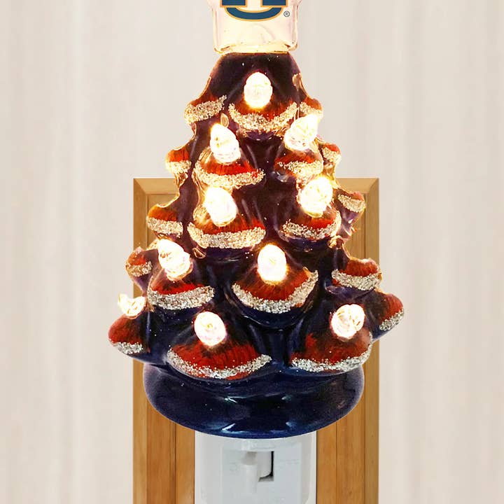 Santa’s Workshop Inc. - Wholesale Christmas Decoration - 6.5" Auburn Xmas Tree Nite Lite
