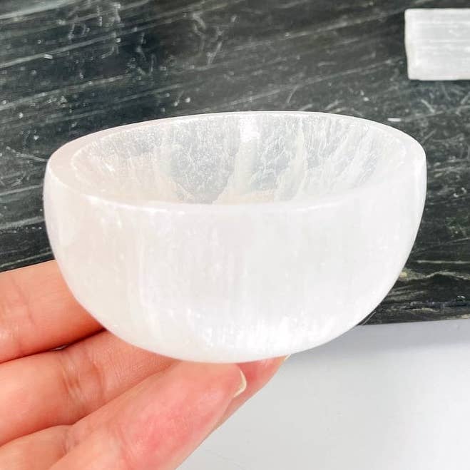 Cuenco de cristal de selenita, 8 cm para venta al por mayor de Rock Paradise
