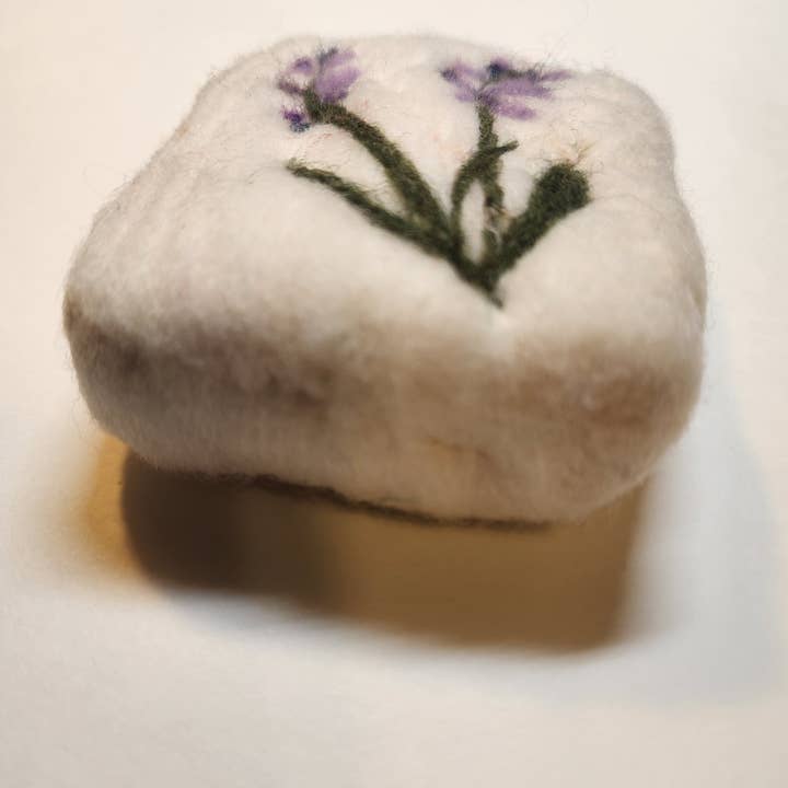 Coastal Felting - Wholesale Bar Soap - Felted wool soap bar - Lavender design4