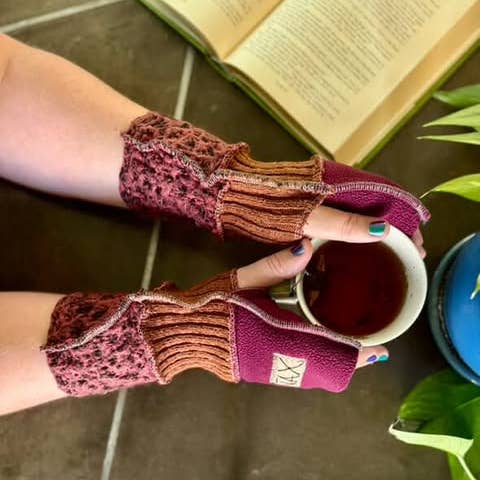 Jax Upcycled - Wholesale Gloves - Women's - Upcycled Unisex Fingerless Gloves choose the vibe color6