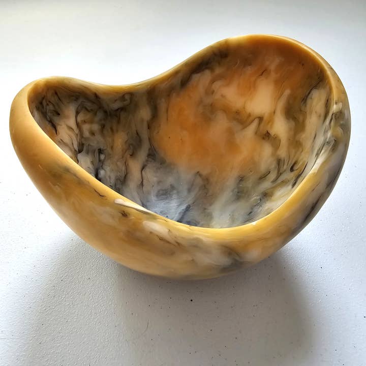 Gibb & Daan - Wholesale Serve Bowl - Organic Shape Resin Bowl - Entryway Catchall - Small Size 16