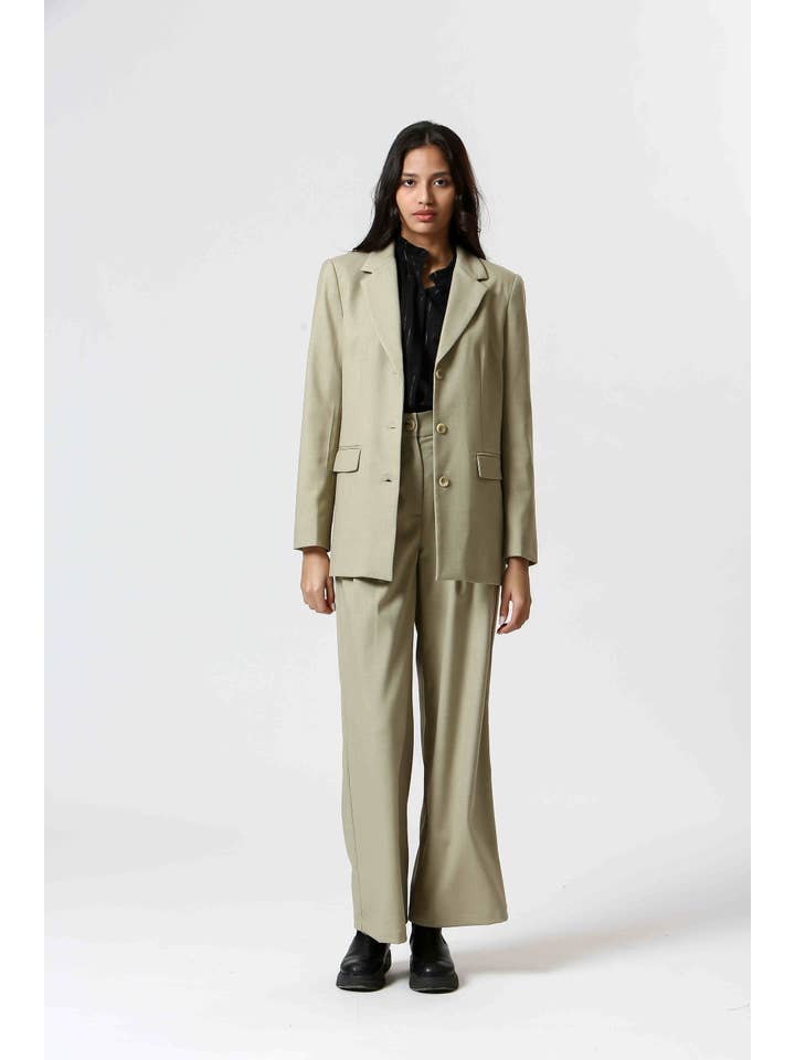 The Korner - USA - Wholesale Blazer – Women's - TK24251055 - Ladies Solid Button Up Blazer2