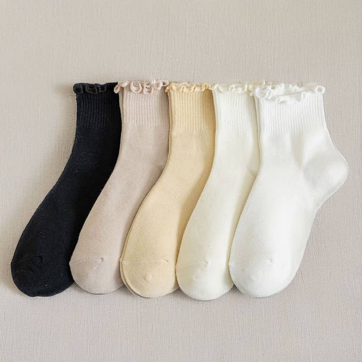 ACCITY - Wholesale Socks - Women's - Womens Solid Color Ruffle Ankle Socks_CWMS0127