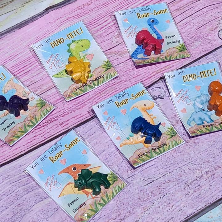 Snazzy Crayons - Wholesale Party Favor - Dinosaur Valentines Day Cards with Crayons2