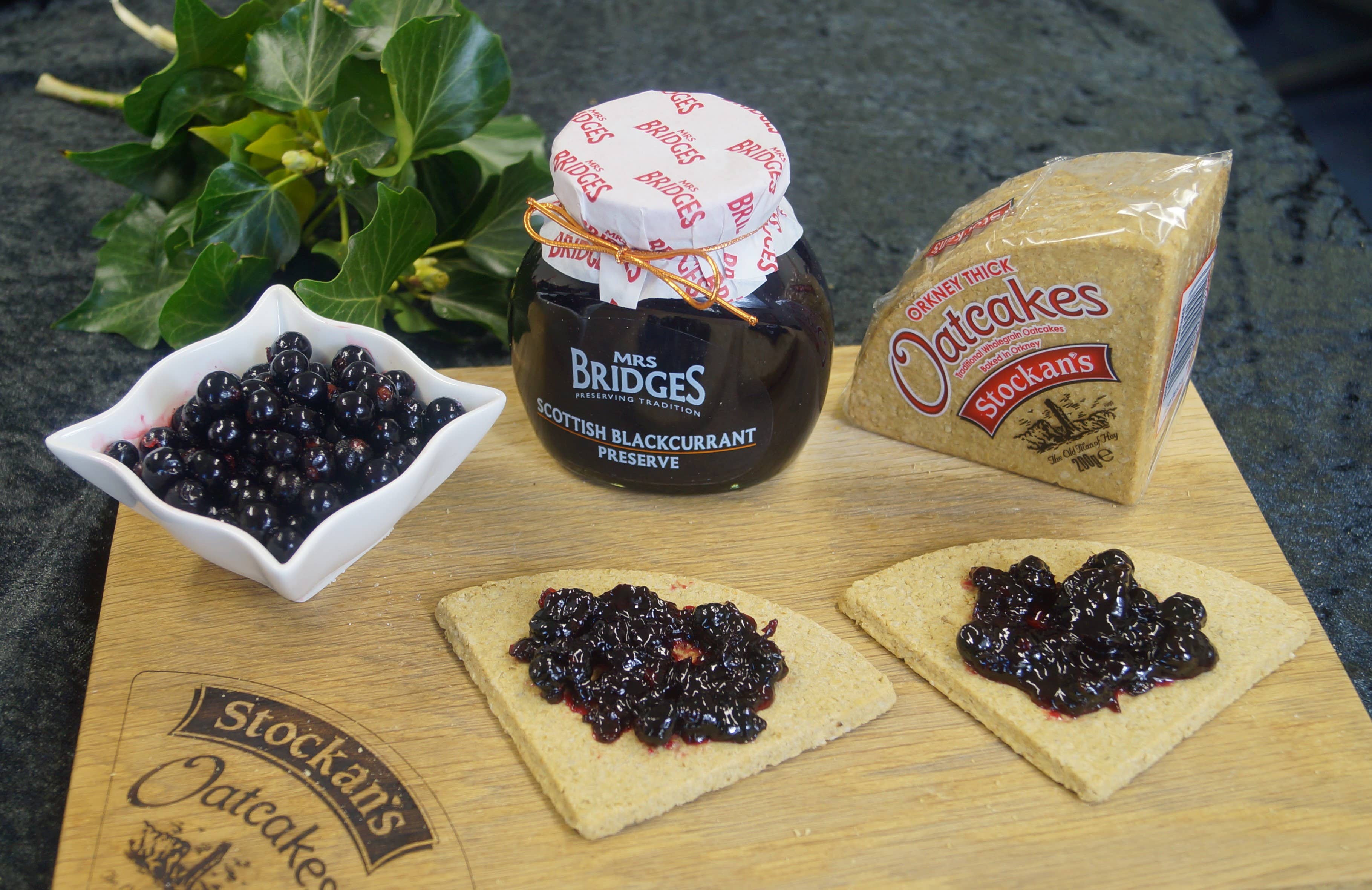 Mrs Bridges / Scottish Specialty Foods - Wholesale Crackers - Stockan’s Thick Cut Orkney Oatcake Savory Crackers8