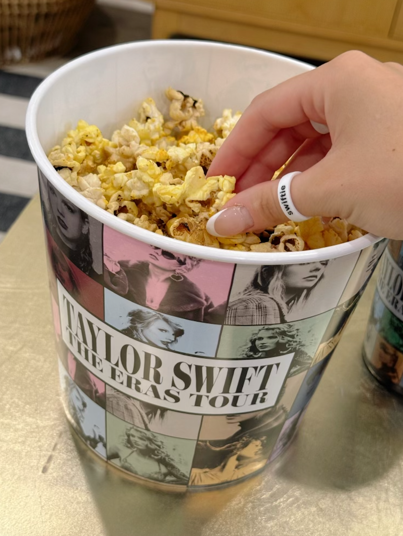 Flip Rings - Vendita all'ingrosso Anello midi/a fascia - Anello Flip Reversible Swiftie e Taylor's Version bianco5