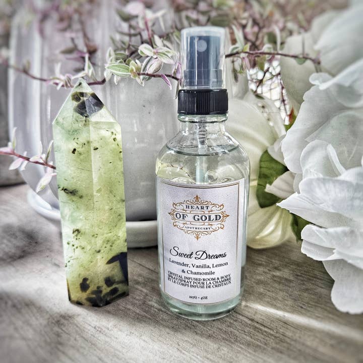 Spray de chambre Sweet Dreams pour la vente par Heart of Gold Apothecary