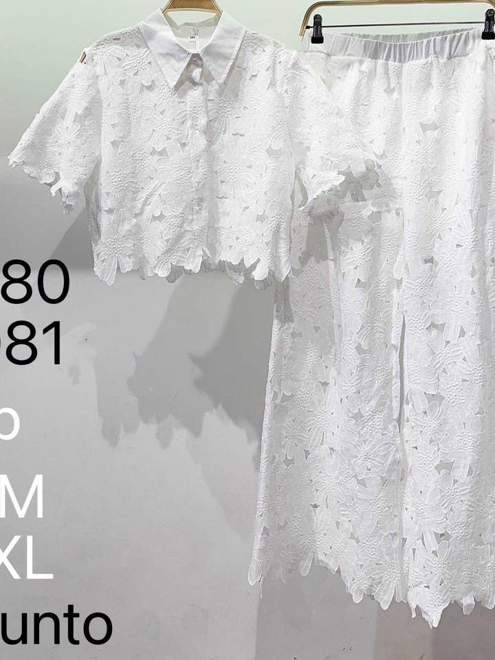 CONJUNTO DE ENCAJE para venta al por mayor de SWEET MAGIC MODA Y COMPLEMENTOS