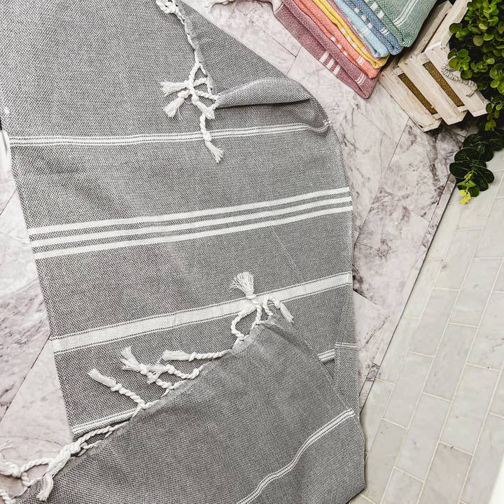 Gia Roma - Vente Essuie-mains - Serviette à main turque avec pompons, torchons de cuisine en coton coloré25