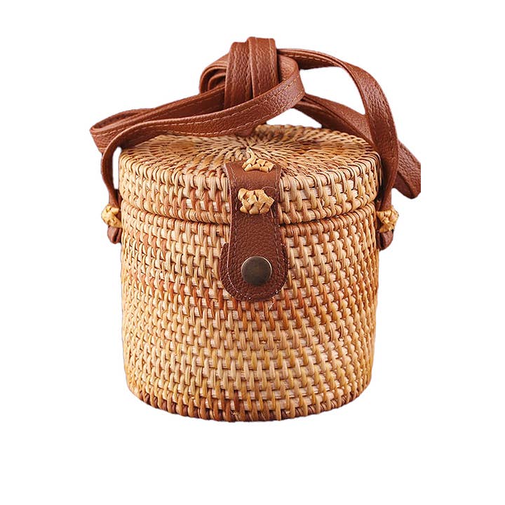 Cap Zone - Wholesale Crossbody Bag - Women's - Genuine Rattan Straw Basket Shell Crossbody Bag1