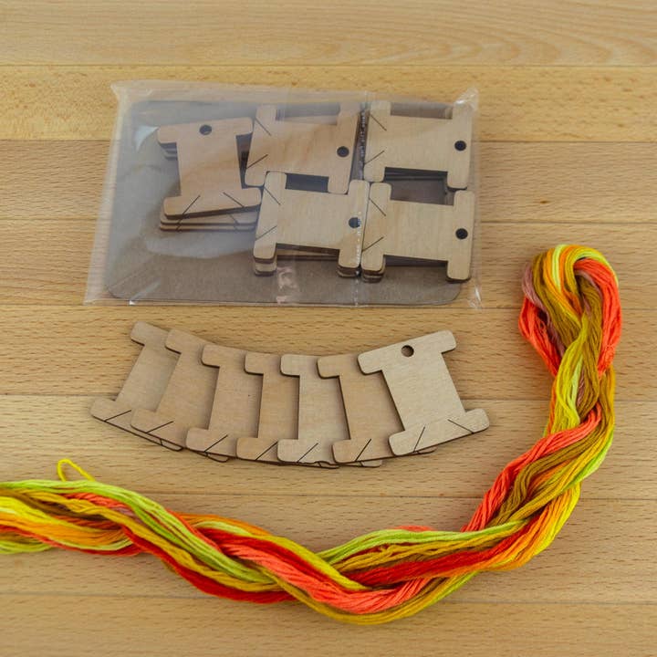 Embroidery craft - Wholesale Craft supplies - Wooden thread bobbins embroidery floss organizers BB-0016