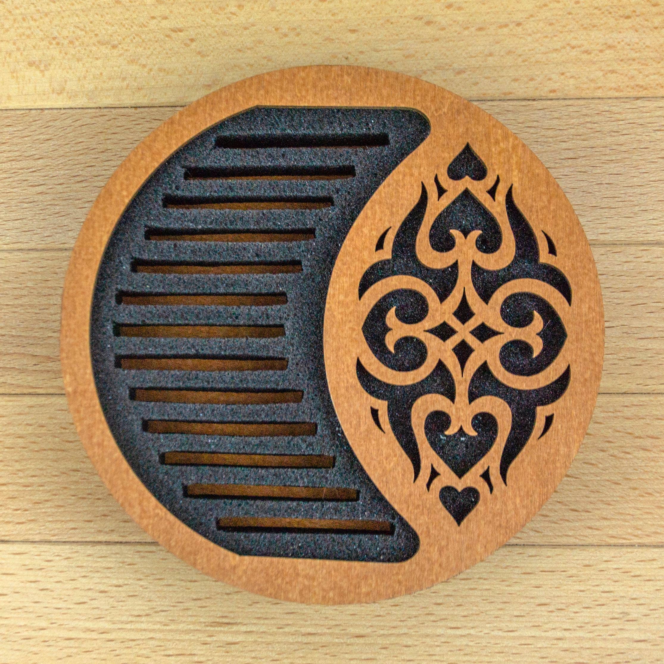 Embroidery craft - Wholesale Craft Supplies - PB-018-img-3 Foam stand for wooden, acrylic and other bobbins (spools) thickness 3mm1