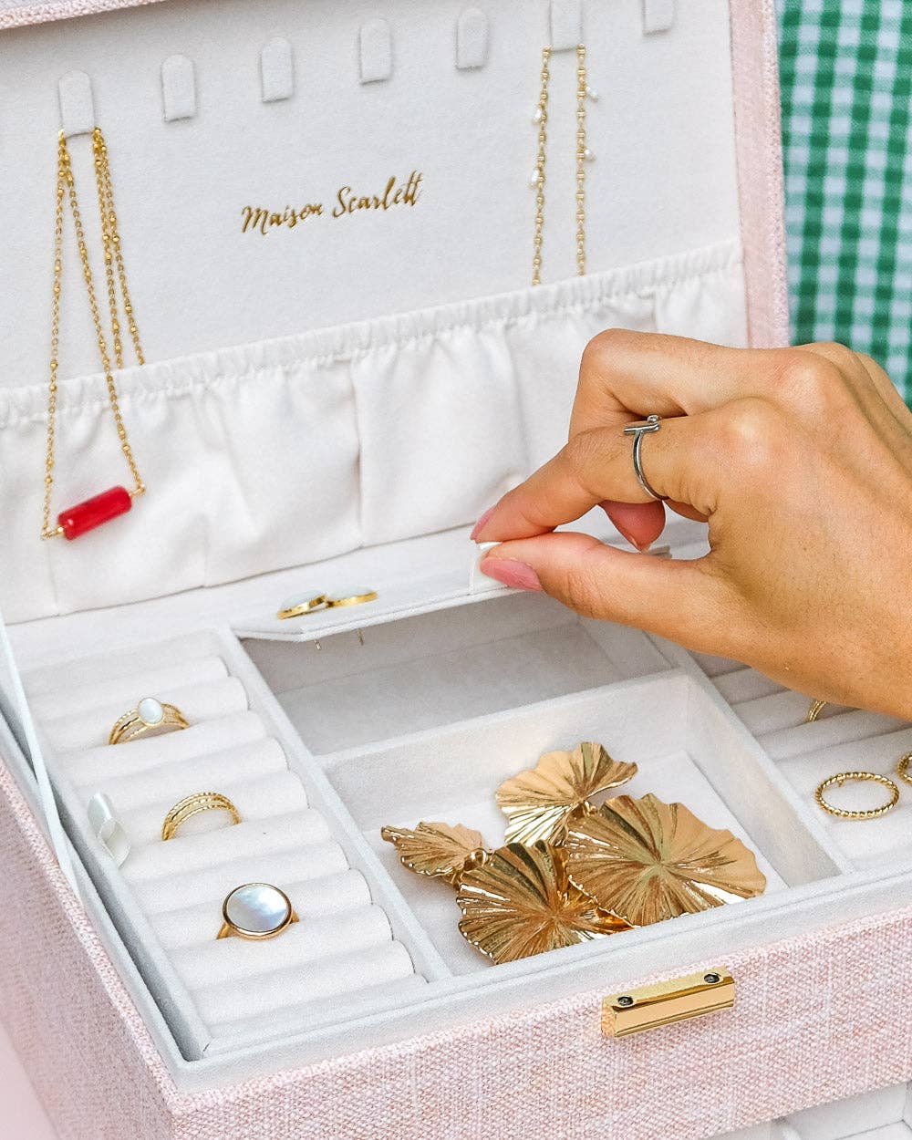 Maison Scarlett – wholesale Jewellery box/organiser – Denise linen jewelry box8