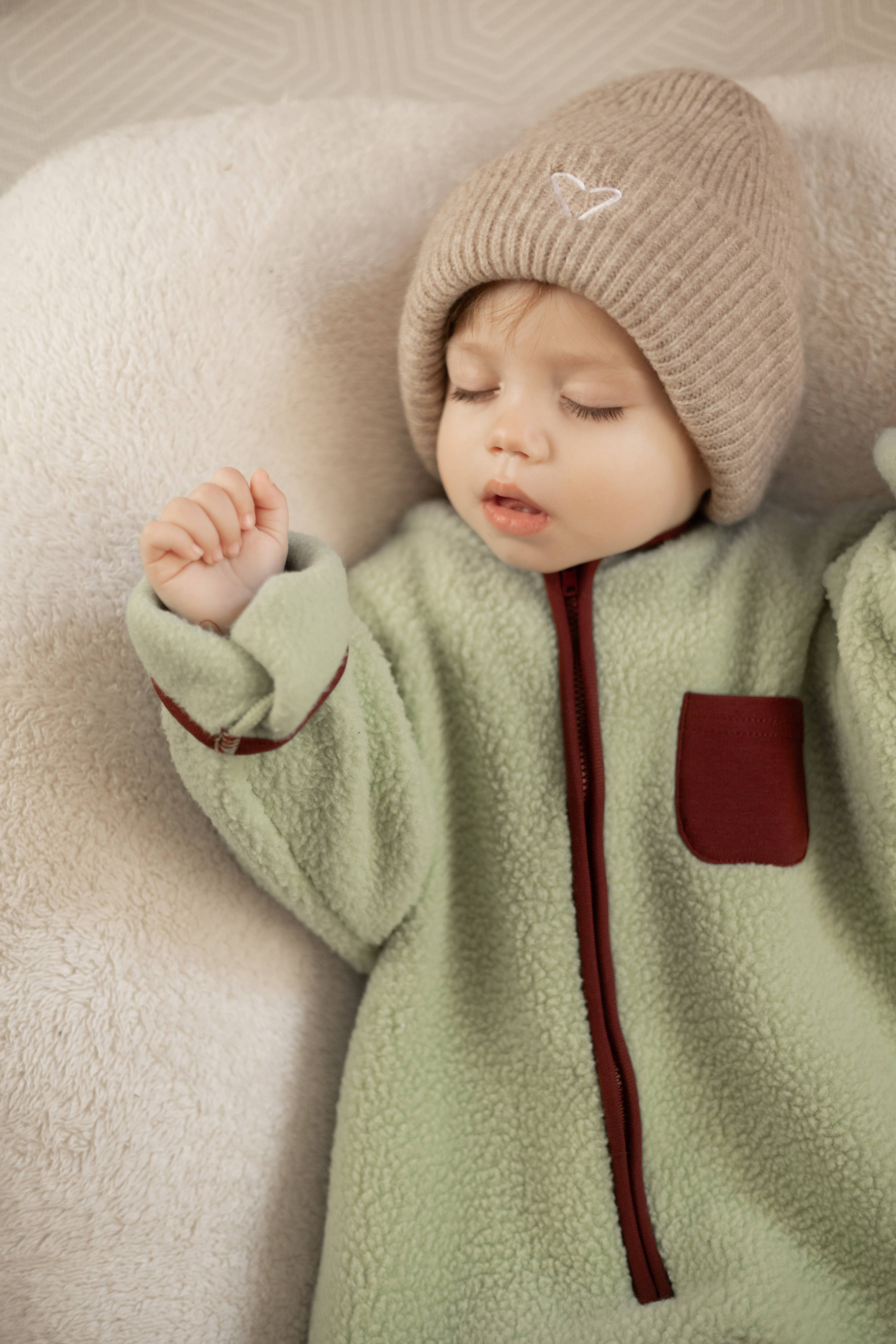 Annie & Charles – wholesale Jumpsuit – Baby – Annie & Charles® fleece suit7