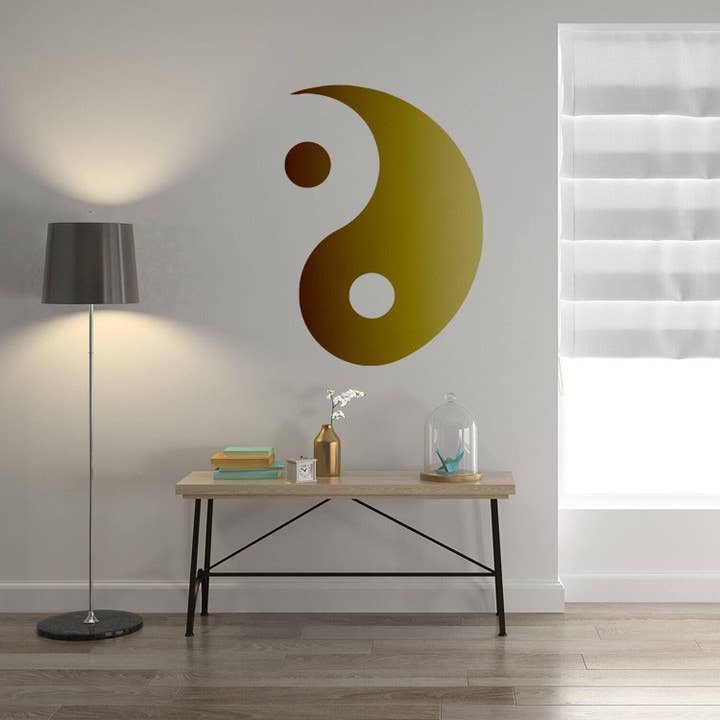 Autocollant mural mandala prismatique - équilibre zen, symbole apaisant pour la décoration murale pour la vente par Decords