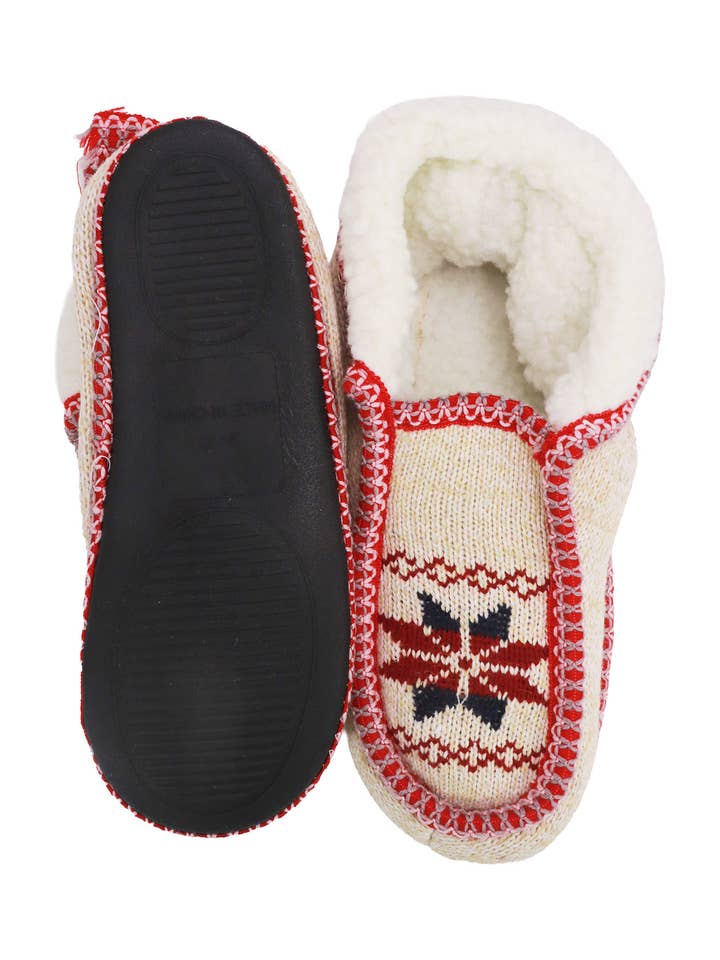SURTIDO Zapatillas mocasín forradas de vellón tejido con copos de nieve de venta al por mayor en Faire6