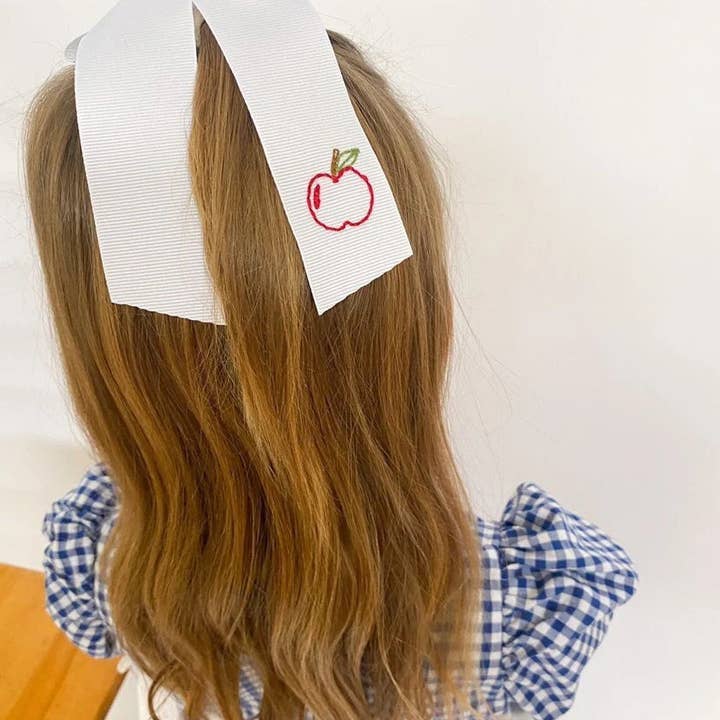 Winn and William – wholesale Hair bow – Kids – A is for Apple