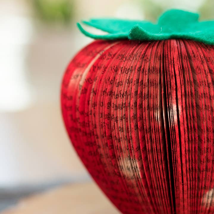 Root To Vine - Wholesale Decorative Tabletop Object - Strawberry Decor-Book Gift-Paper Anniversary-Summer Fruit