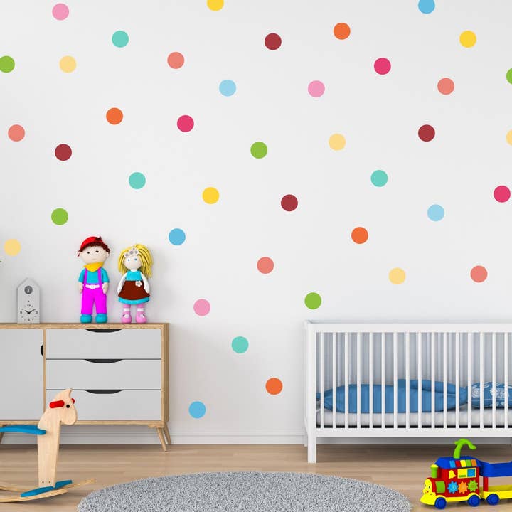 Lot de 65 autocollants à pois arc-en-ciel, Décalcomanies murales à pois colorés, Autocollants muraux pour salle de jeux, Décoration murale pour chambre d'enfant, Décalcomanies murales confettis pour la vente par Decals Online