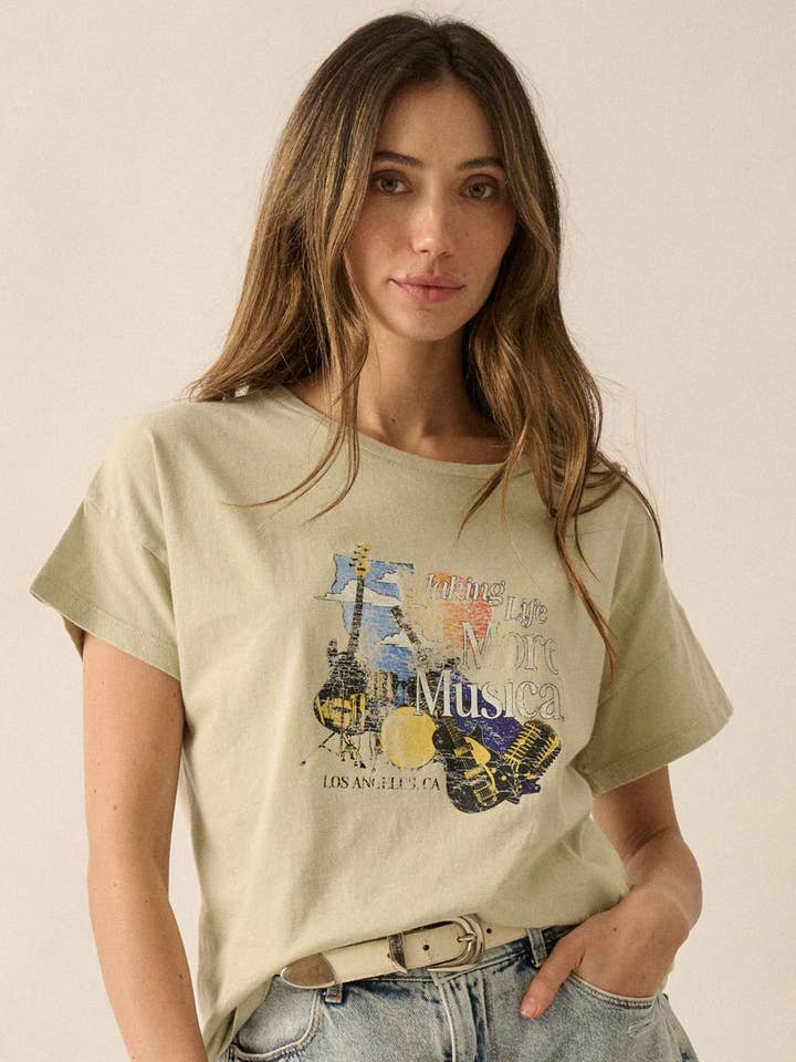 Musikalisk mineraltvättad grafisk t-shirt för wholesale av Promesa USA