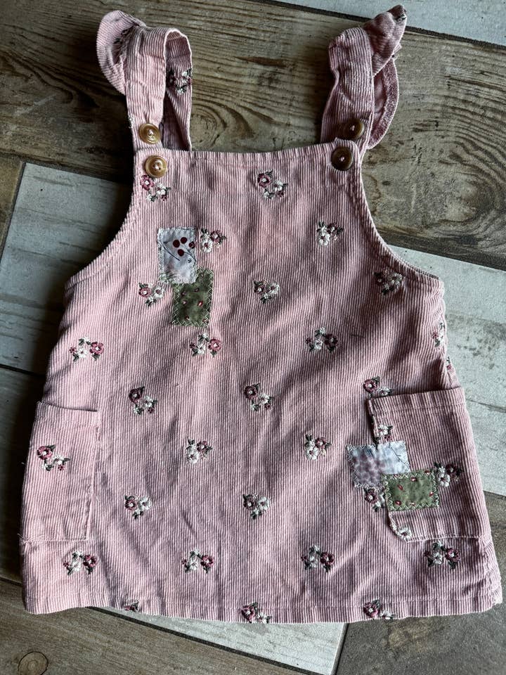 Floral Cord Jumper Dress
Sz-12M Only 1 Avail. One of A Kind for wholesale by Hammy Downs Threads