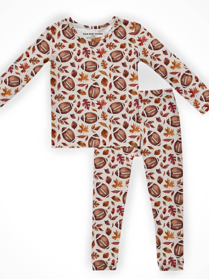 Gaia Baby Goods - Vente Haut et bas de pyjama – enfant - Pyjama en coton biologique pour bébés et tout-petits à imprimé football d'automne3