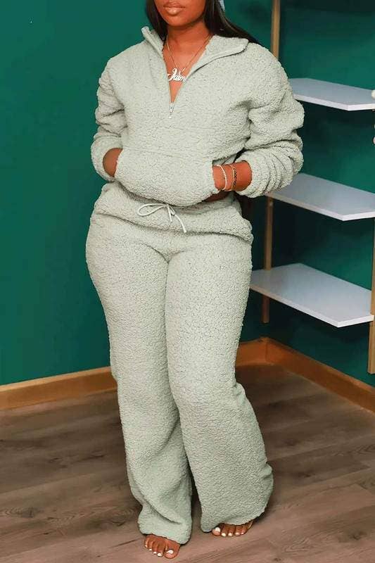 Queen Fashion - Wholesale Lounge Set - Women's - polar fleece jacket top and pants set3
