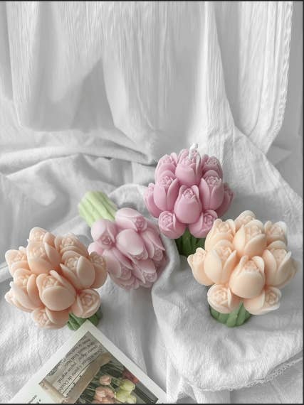 Llum del Sol - Wholesale Novelty Candle - Tulip Flower Candle | Soy Wax Scented Candle3