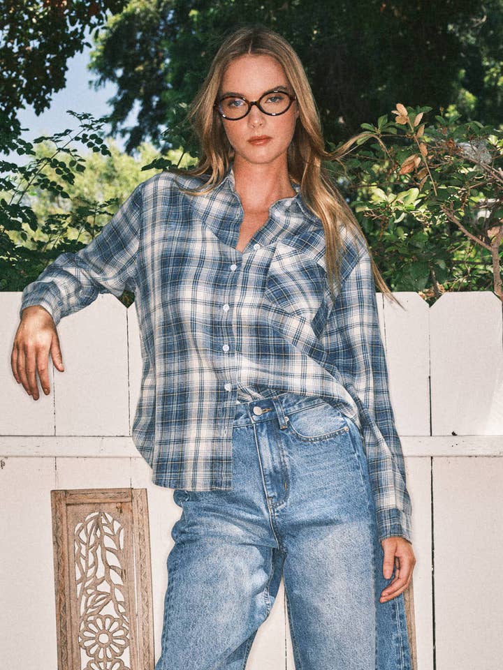 Aaron & Amber - Wholesale Button Down Shirt - Women's - AJT5465 SUPER SOFT WASHED COTTON PLAID SHIRTS