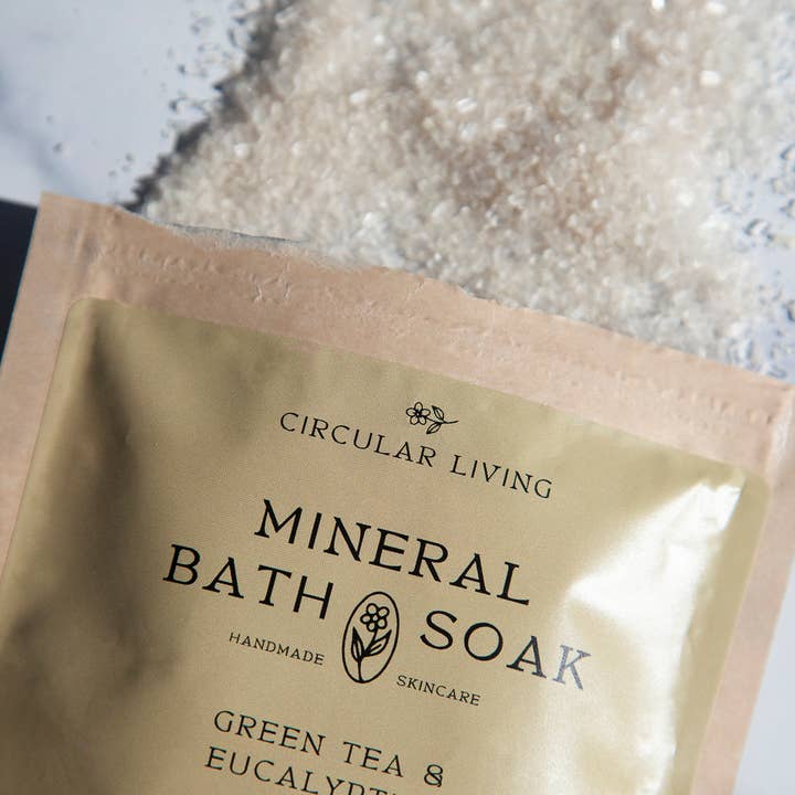 Circular Living – wholesale Badsalt och skumbad – Mineral Bath Soak Sachet, Grönt te & Eukalyptus2