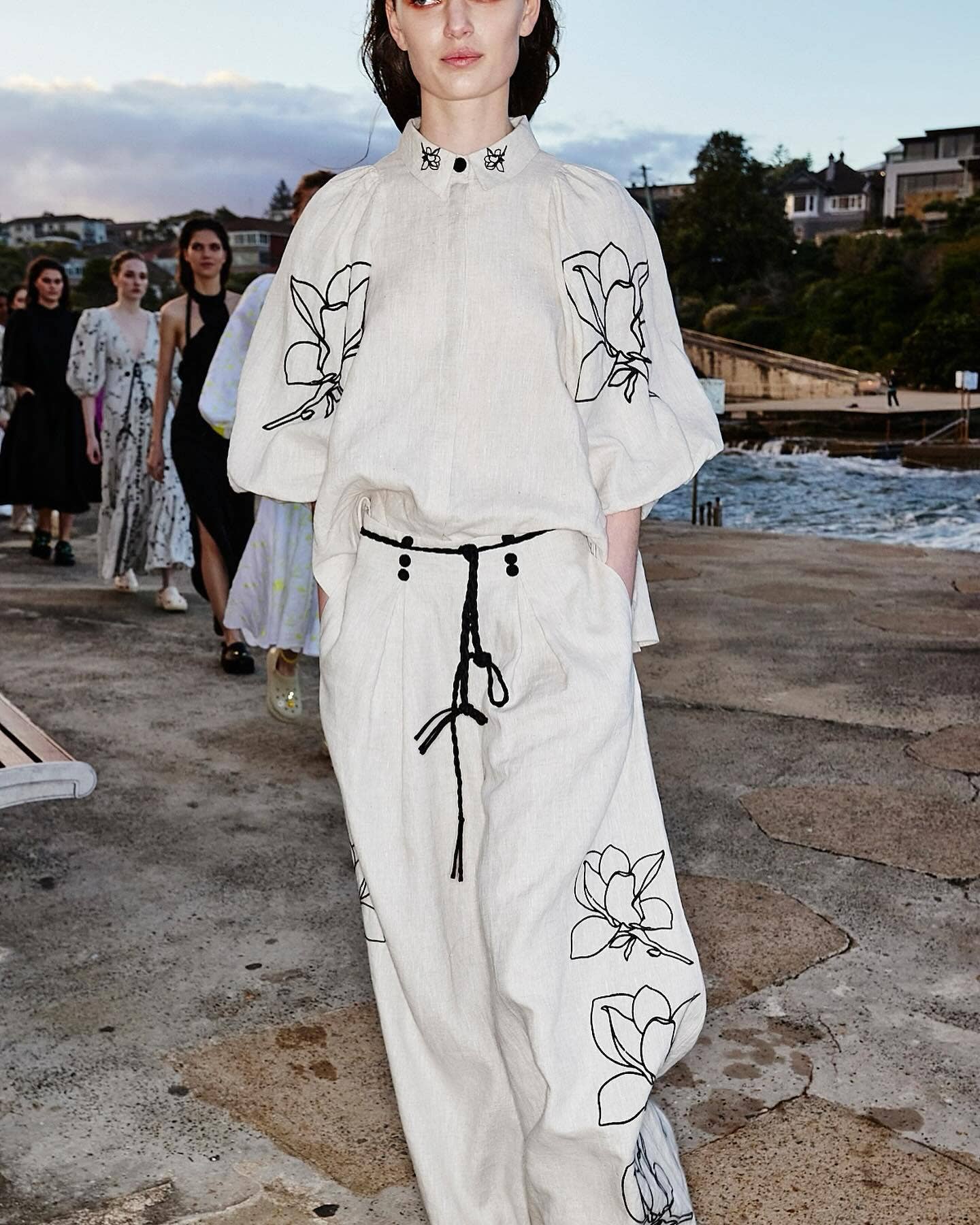 Marayn - Vente Ensemble haut et pantalon (PAS d'intérieur) - Femme - Ensemble lin bohème chic printemps-été 20243