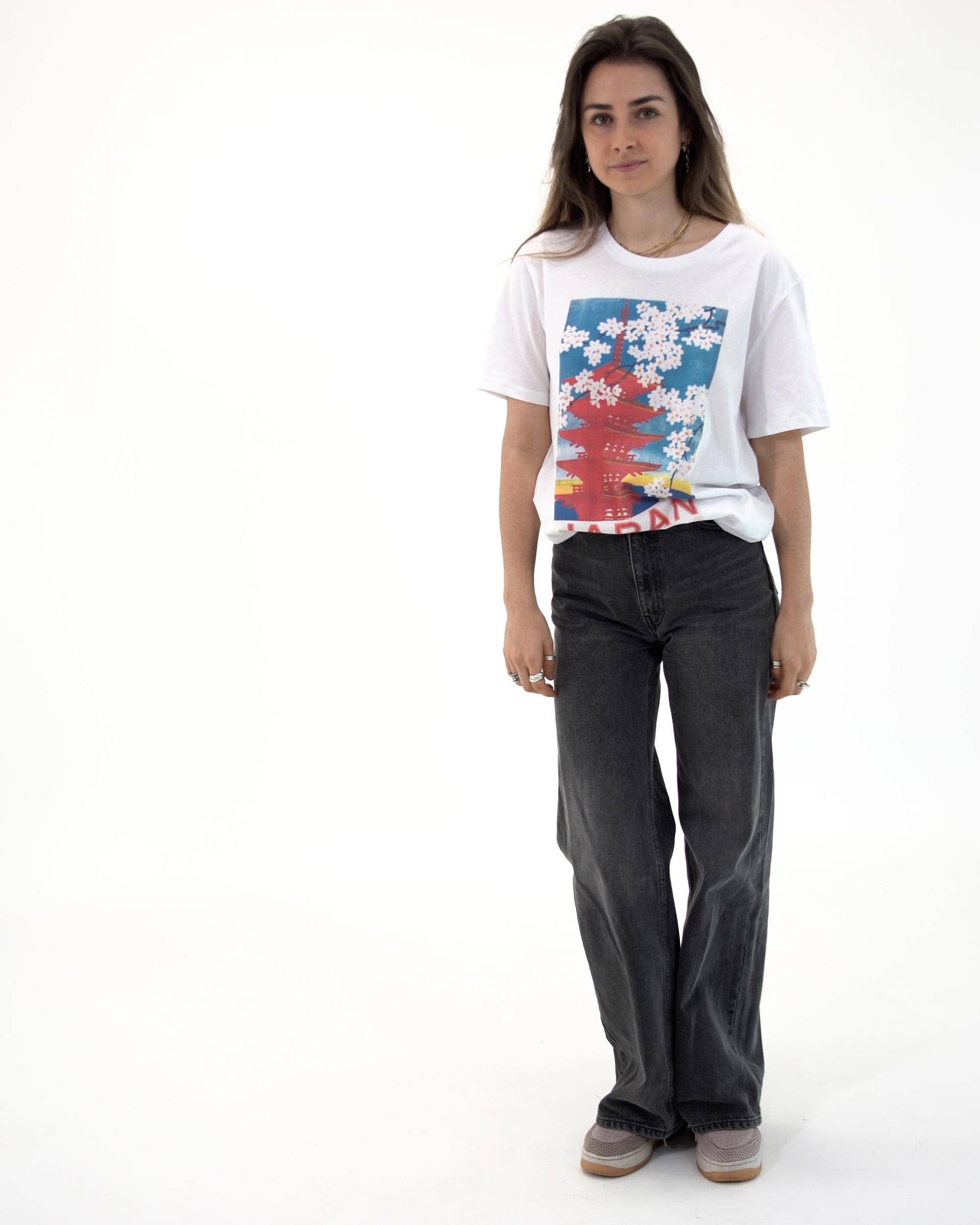 Grafitee - Wholesale Screen Printed T-Shirt - Unisex - Japanese pagoda T-shirt - Japanese graphic tee shirt1