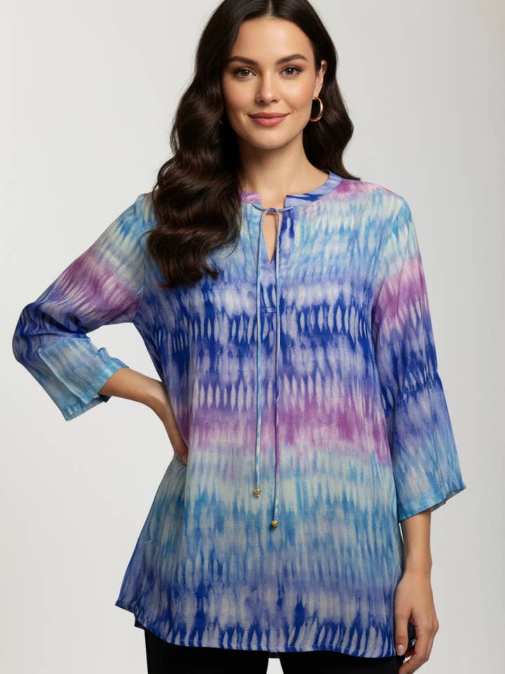 Scollo a V con nappa per la vendita all'ingrosso da parte di APNY