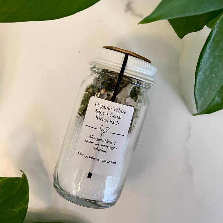 Three Witches Tea Shop - Vente Sel de bain - Sel de bain rituel biologique à la sauge blanche et au cèdre