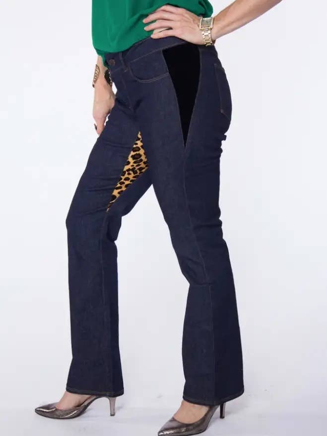 Classic 3 - Bootcut - Mid Rise - Regular - Autumn Blue for wholesale by Brilliant You Denim