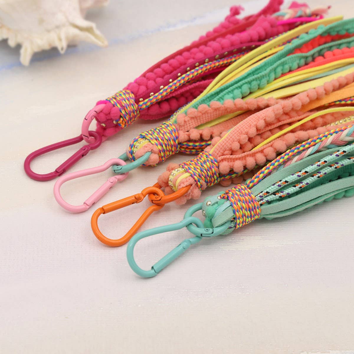 ACCITY - Wholesale Keychain - Women's - SOLID COLOR BOHEMIAN STYLE LONG TASSEL KEYCHAIN_CWMM35499