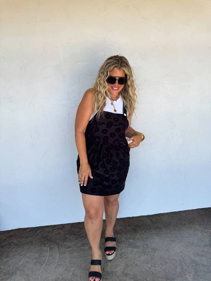 BLAKELEY - Wholesale Overalls - Women's - SUNSHINE & DAISIES OVERALL DRESS10